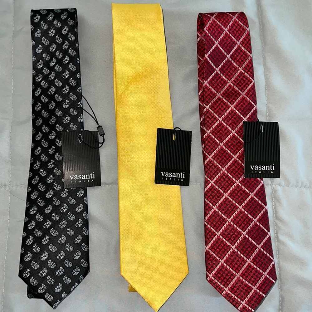 NWT Vasanti Italia Ties